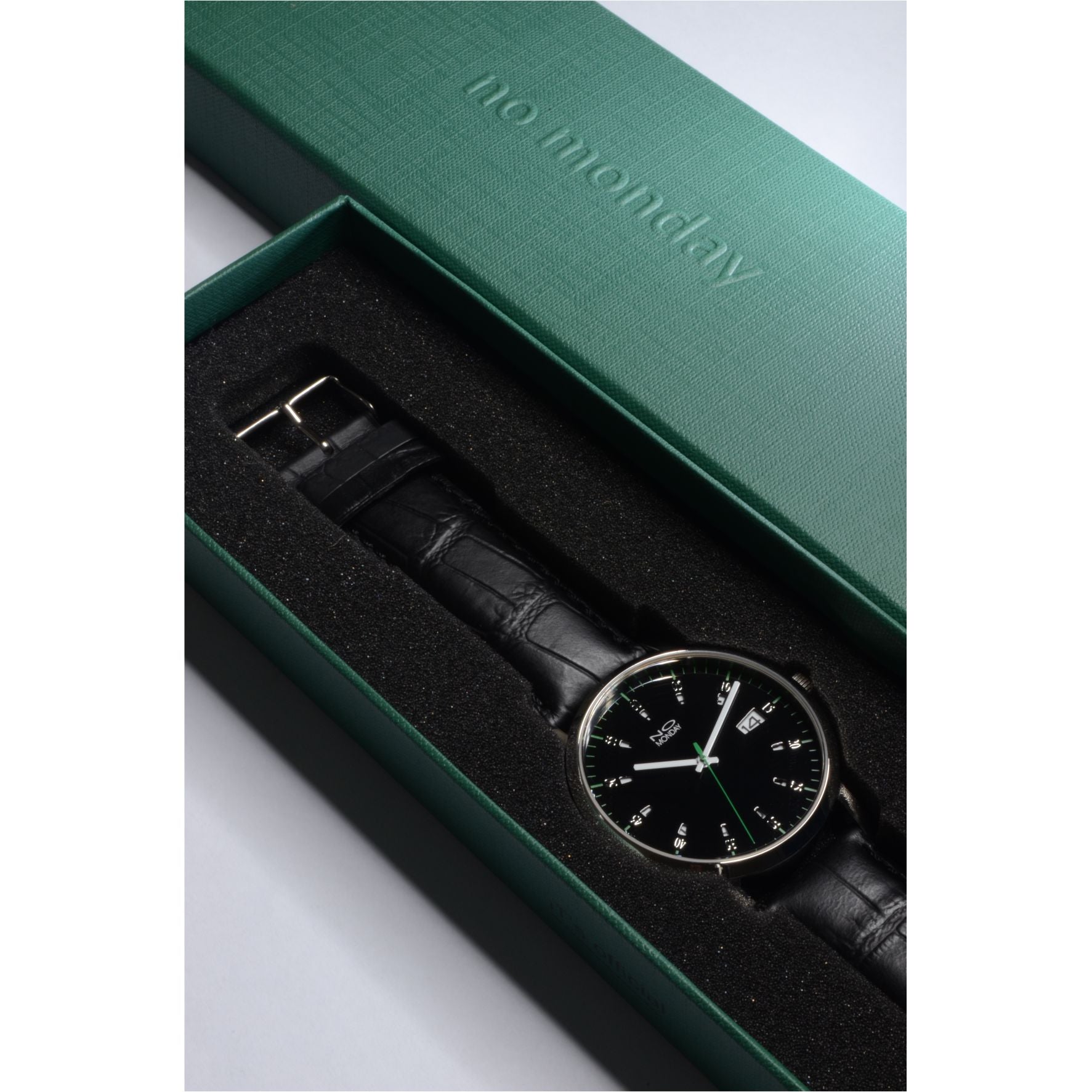 Quartz Calendar Watch | Collection 12 Windows | white hands | black strap