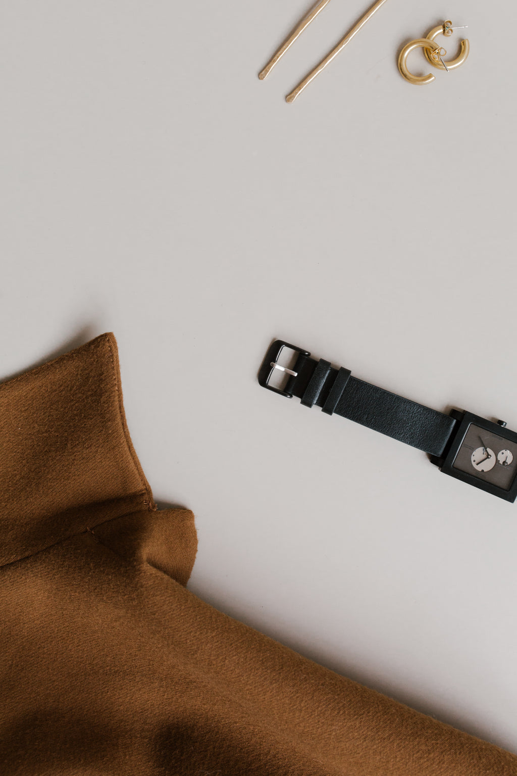 Quartz Watch | Collection Open Heart | black case | black strap